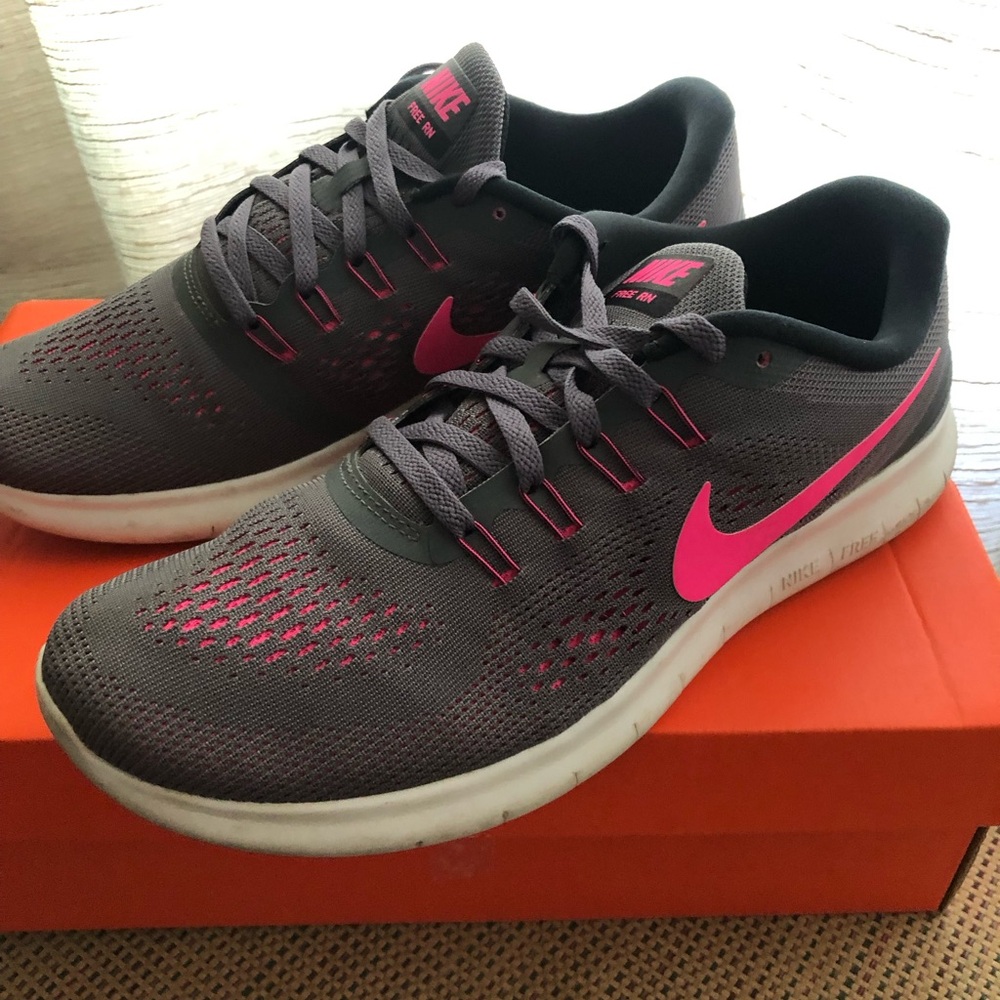 Nike Gray and Pink Athletic Shoes with Mesh Upper size 8.